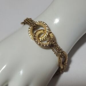 Vintage Gold Interlocking Circle Bracelet